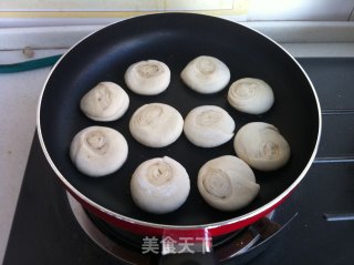 烫面火烧的做法步骤：5