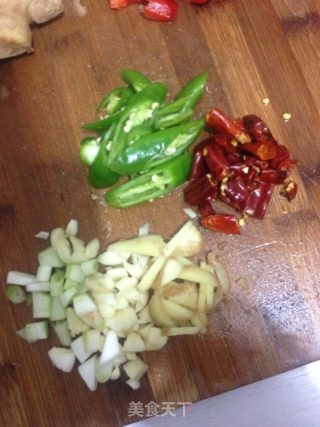 辣炒大肠的做法步骤：4
