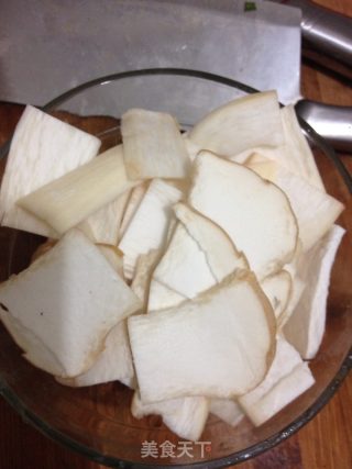 小炒杏鲍菇的做法步骤：1
