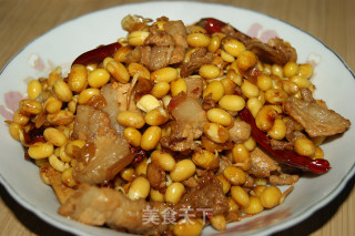 五花肉炒豆芽的做法步骤：2