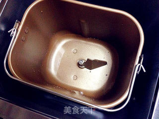 处女作吐司版披萨给爱一份浪漫早餐的做法步骤：5