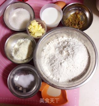 葡萄干吐司面包机版的做法步骤：1
