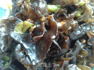木耳肉丝炒年糕的做法步骤：3