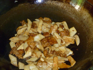 【上班族快手菜】杏鲍菇炒肉的做法步骤：8