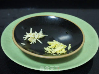 农家清焖鱼的做法步骤：3