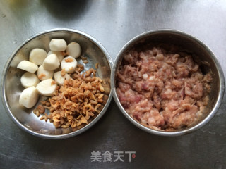 虾包白菜酿---农家菜的做法步骤：1