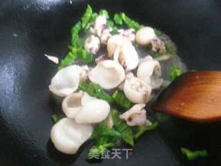 家庭制作酱烧墨鱼仔的做法步骤：12
