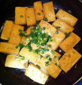 孜然豆腐的做法步骤：4