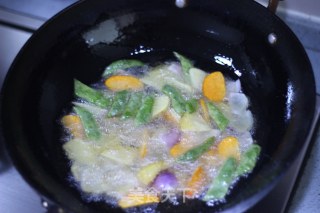麻辣香锅小龙虾的做法步骤：5