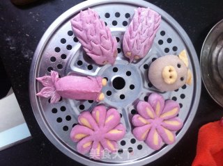 彩色花朵馒头的做法步骤：11