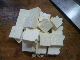 五花肉炒豆腐的做法步骤：2