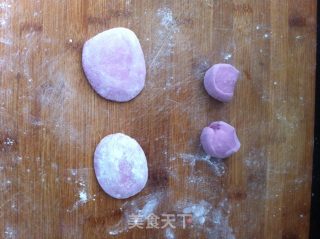 小金鱼馒头的做法步骤：2
