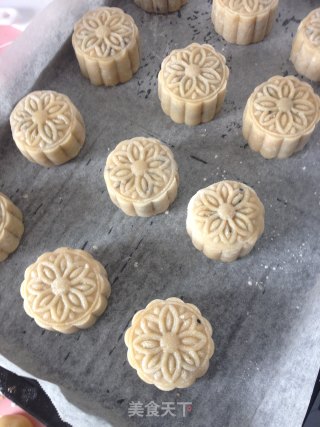 五仁月饼的做法步骤：5