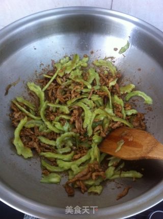 苦瓜烧肉丝的做法步骤：8