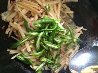 青椒肉丝土豆丝的做法步骤：9