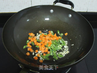 杂蔬炒饭的做法步骤：5