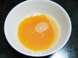 清口降火夏季菜——黄瓜拌鸡蛋的做法步骤：1