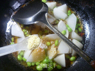 毛豆烧萝卜的做法步骤：11