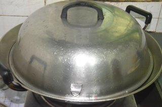木耳胡萝卜炒瘦肉的做法步骤：6