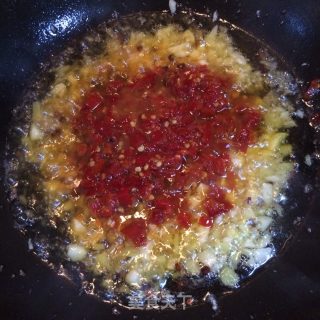 糟辣椒烧武昌鱼的做法步骤：4