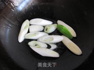 简单小菜---辣炒毛肚的做法步骤：4
