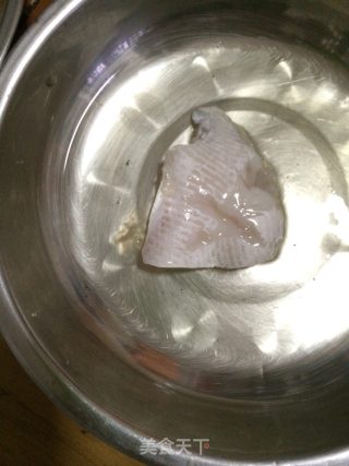 豆豉杂蔬炒鱼的做法步骤：3