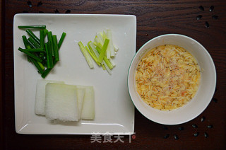 虾米烧冬瓜的做法步骤：1