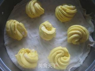 黄金葱油卷的做法步骤：10