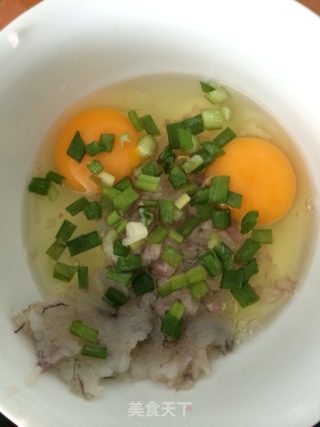 虾仁煎蛋饺的做法步骤：4