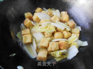 油豆腐炖白菜的做法步骤：7