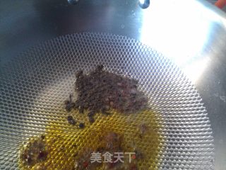 麻辣炒田螺的做法步骤：3