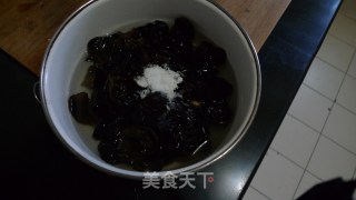 三鲜饺子的做法步骤：2