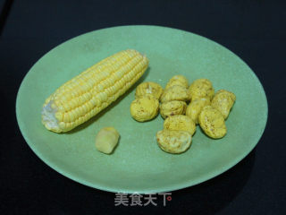 板栗玉米扇骨汤的做法步骤：1