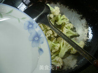 丝瓜花菜的做法步骤：5