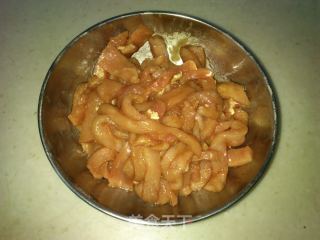 包菜肉丝的做法步骤：2