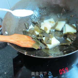 海带烧米豆腐的做法步骤：3