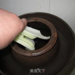 腌白菜梗子的做法步骤：2