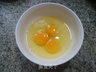 梅干菜炒鸡蛋的做法步骤：2