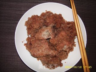 粉蒸胭脂排骨的做法步骤：4