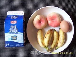 蟠桃酸奶的做法步骤：1
