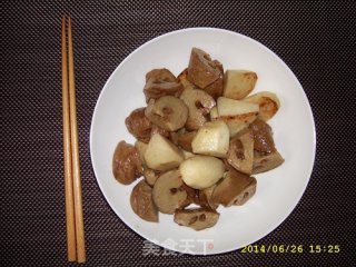 魔芋烧辣卤面筋的做法步骤：3