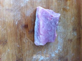 新版鱼香肉丝的做法步骤：1