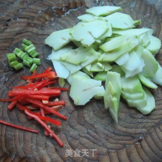 生拌榨菜的做法步骤：3