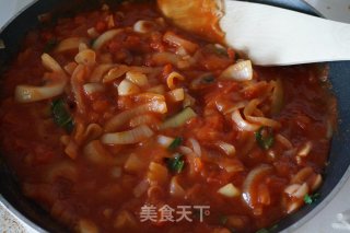 家常番茄橄榄披萨的做法步骤：6