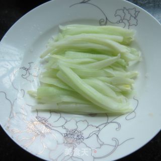 辣椒油泡白菜丝的做法步骤：6