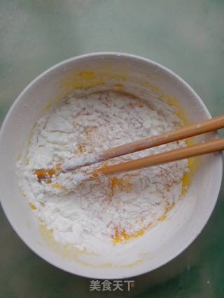 经典舒芙蕾乳酸蛋糕的做法步骤：3