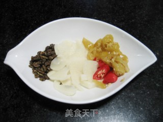 凉拌椒麻黄瓜片的做法步骤：2