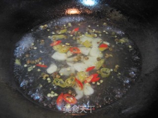 凉拌椒麻黄瓜片的做法步骤：4