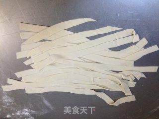 油泼面的做法步骤：8