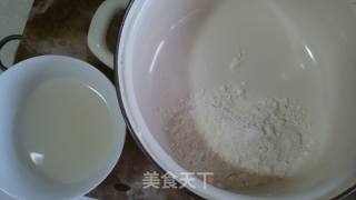 生煎包的做法步骤：1